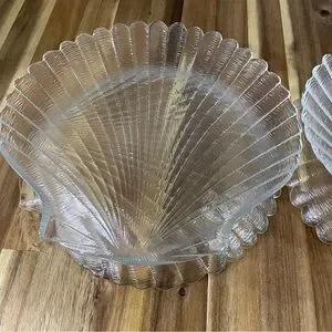 Dining | Vintage 8 Clam Shell Dessertsalad Plates Set Of 4 Scallop Edge ...